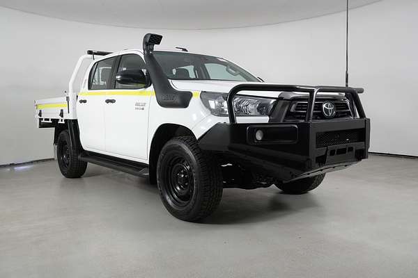 2021 Toyota Hilux SR (4x4)