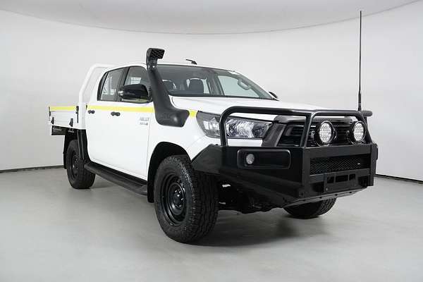 2021 Toyota Hilux SR (4x4)