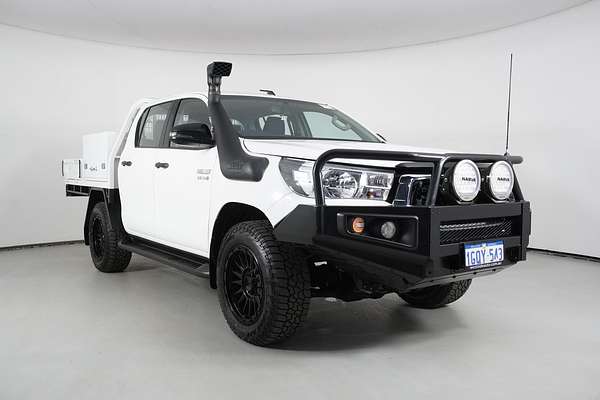 2018 Toyota Hilux SR (4x4)