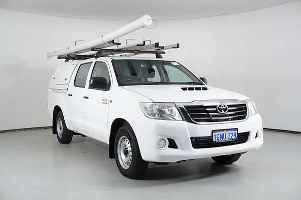 2013 Toyota Hilux SR