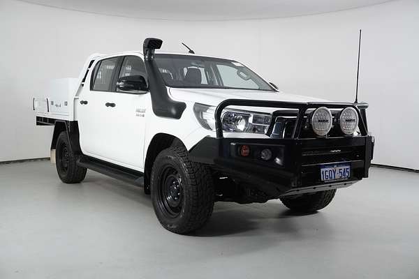 2018 Toyota Hilux SR (4x4)