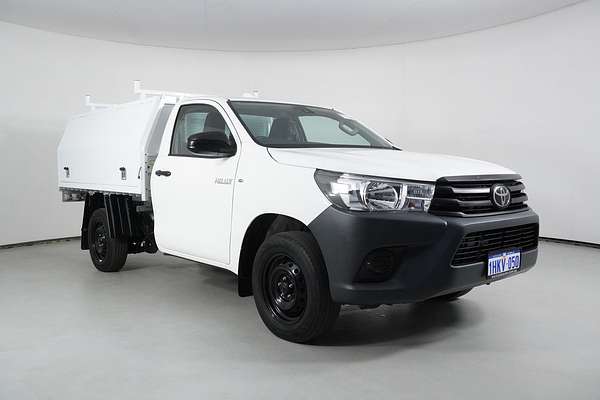 2021 Toyota Hilux Workmate (4x2)