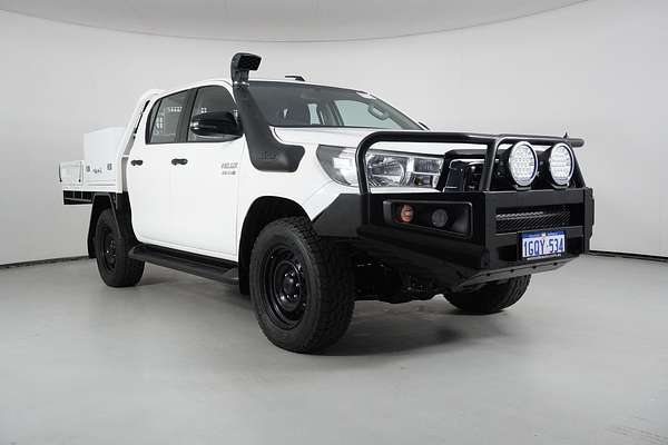 2018 Toyota Hilux SR (4x4)