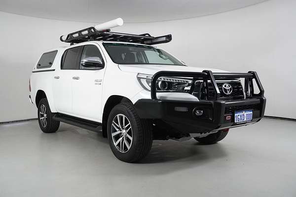 2019 Toyota Hilux SR5 (4x4)