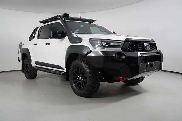 2021 Toyota Hilux Rugged X (4x4)