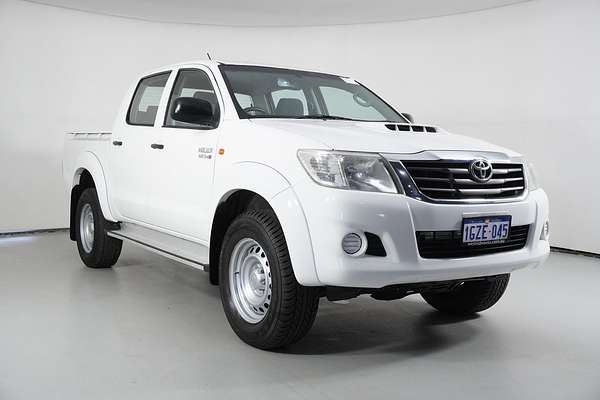 2012 Toyota Hilux SR (4x4)