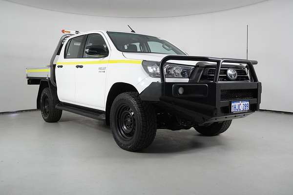 2021 Toyota Hilux SR (4x4)