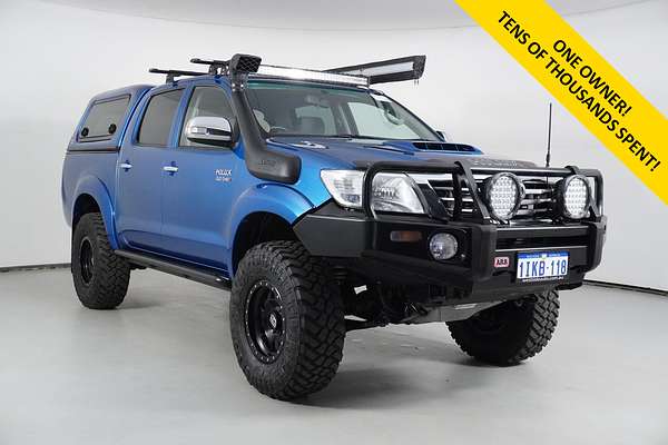 2013 Toyota Hilux SR5 (4x4)