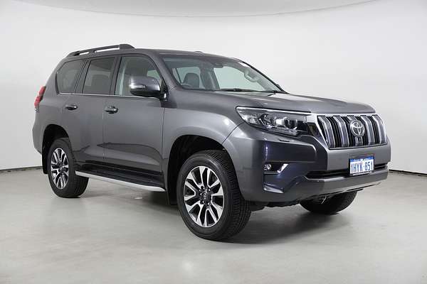 2023 Toyota Landcruiser Prado VX