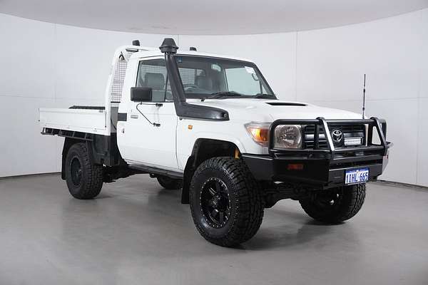 2015 Toyota Landcruiser Workmate (4x4)