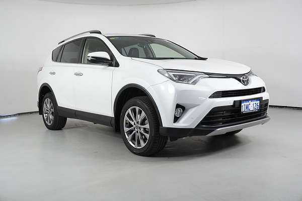 2017 Toyota RAV4 Cruiser (4x4)