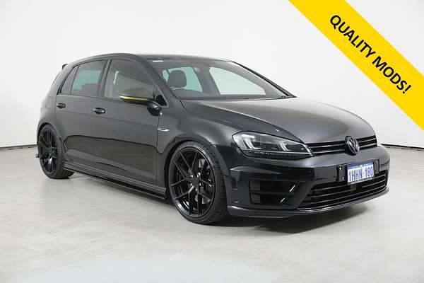 2017 Volkswagen Golf R