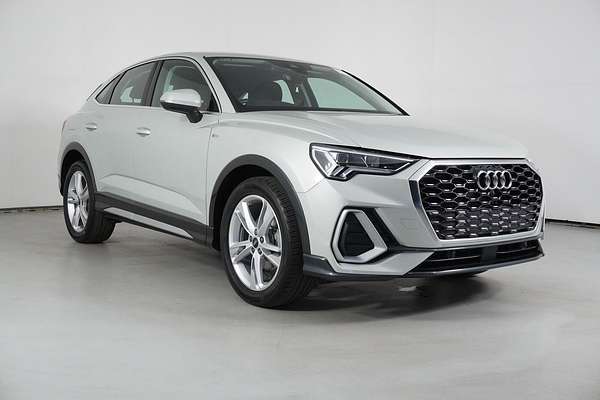 2022 Audi Q3 35 TFSI S Line