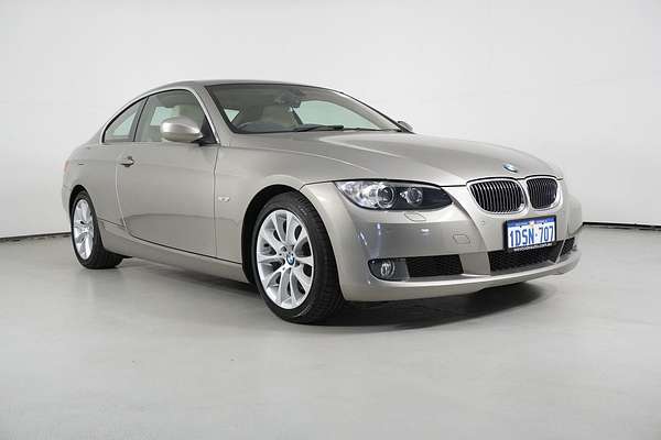 2009 BMW 330d