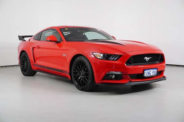 2017 Ford Mustang Fastback GT 5.0 V8