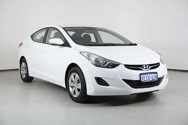 2013 Hyundai Elantra Active