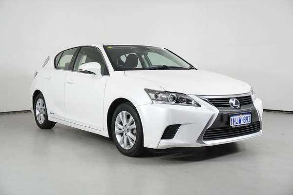 2016 Lexus CT 200H. Hybrid Luxury