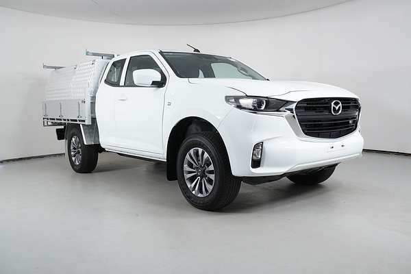 2023 Mazda BT-50 XT (4x2)