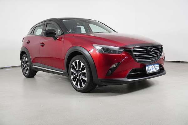 2018 Mazda CX-3 S Touring (AWD)