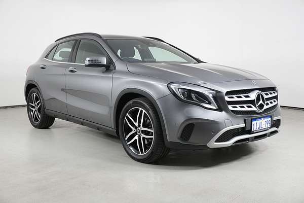 2017 Mercedes Benz GLA180