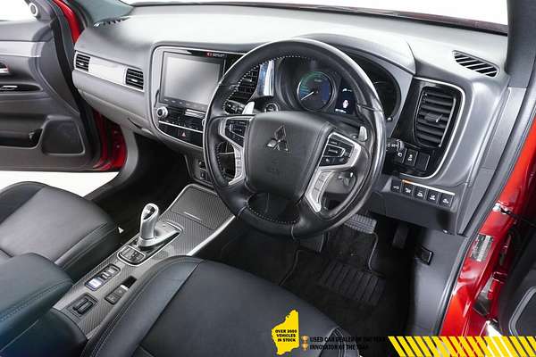 2021 Mitsubishi Outlander PHEV Exceed 5 Seat (AWD)