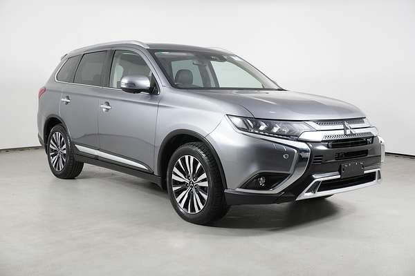 2020 Mitsubishi Outlander Exceed 7 Seat (AWD)