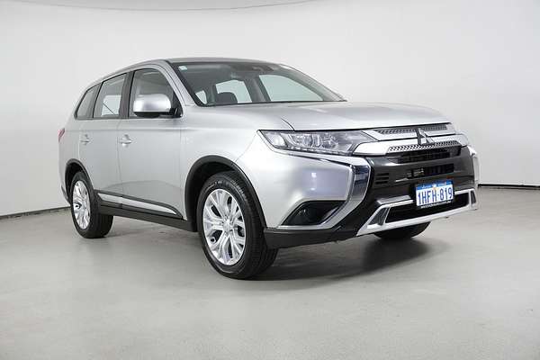 2021 Mitsubishi Outlander ES 7 Seat (AWD)