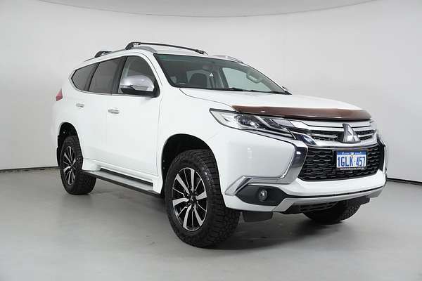 2017 Mitsubishi Pajero Sport GLX (4x4) 5 Seat