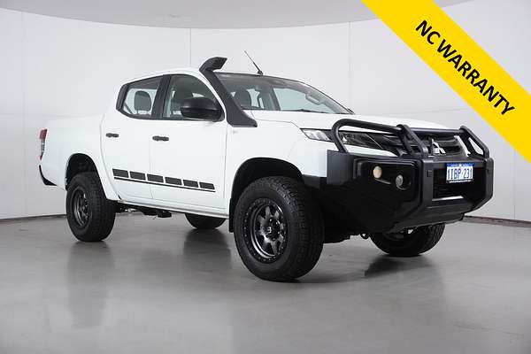 2019 Mitsubishi Triton GLX Plus (4x4)