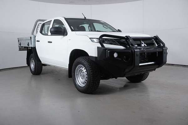 2019 Mitsubishi Triton GLX (4x4)