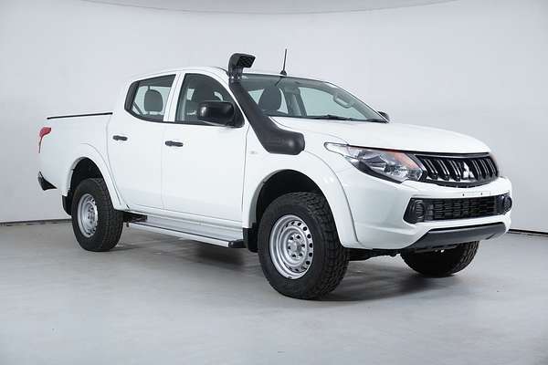 2018 Mitsubishi Triton GLX (4x4)