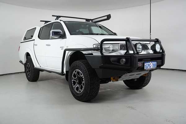 2012 Mitsubishi Triton GLX-R (4x4)