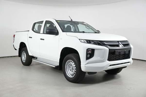 2021 Mitsubishi Triton GLX (4x4)