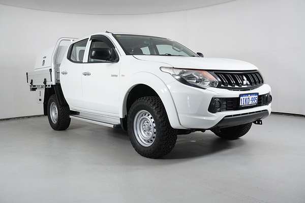 2017 Mitsubishi Triton GLX