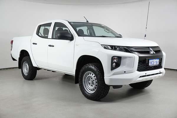 2019 Mitsubishi Triton GLX (4x4)