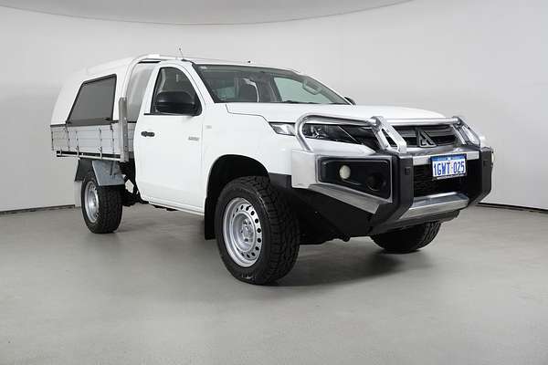 2019 Mitsubishi Triton GLX (4x4)