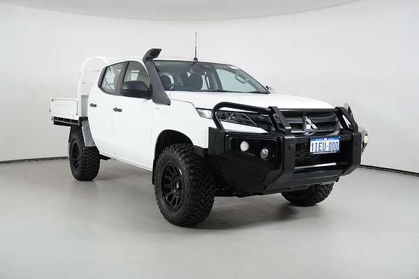 2019 Mitsubishi Triton GLX Plus (4x4)