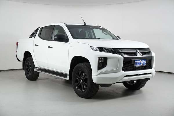 2022 Mitsubishi Triton GLX-R (4x4)