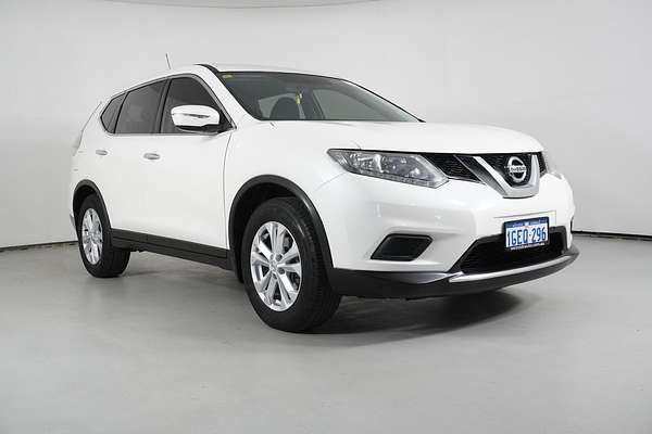 2016 Nissan X-Trail ST (FWD)