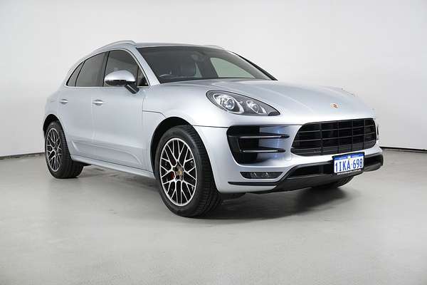 2015 Porsche Macan Turbo