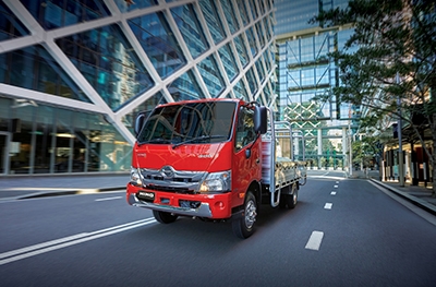 300 SERIES LIGHT-DUTY RANGE