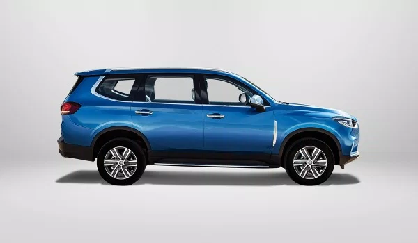 D90 SUV